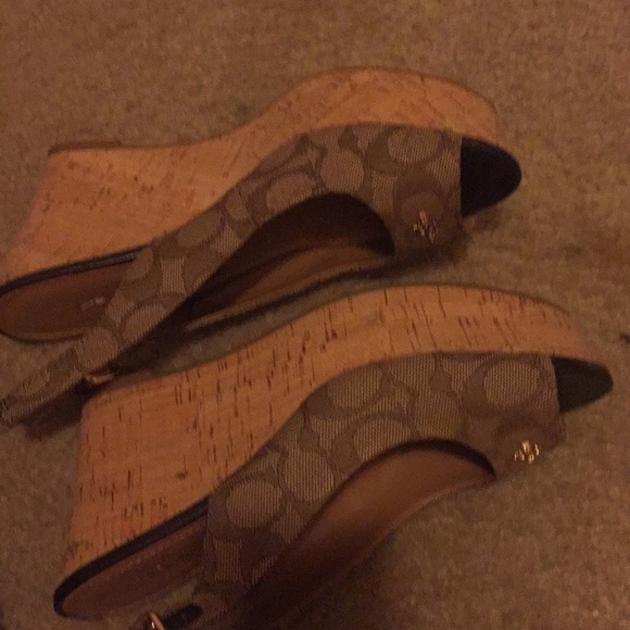 Coach wedges - Picture 4 of 4